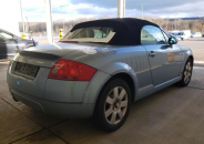 Audi (P) Audi TT Coupé/Roadster 1.8 T Roadster 110CV - Accidentado 1/10
